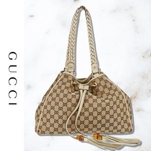 Gucci GG Canvas Peggy Medium Shoulder Bag